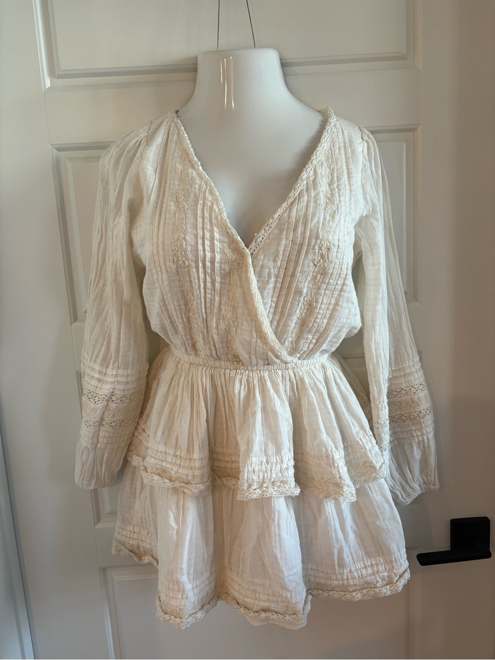 American Eagle Outfitters Cream Boho Romper